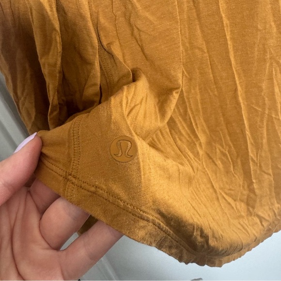 Lululemon Up for Down Time Long Sleeve
Spiced Bronze 12 - Picture 7 of 7